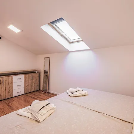 Augusta Holiday home Malinska